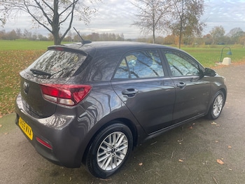 Used Kia Rio 2020 for sale - 77085135: Photo