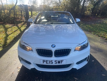 Used BMW 2 Series 2015 for sale - 76801556: Photo