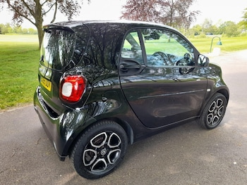 Used smart fortwo 2015 for sale - 78553008: Photo