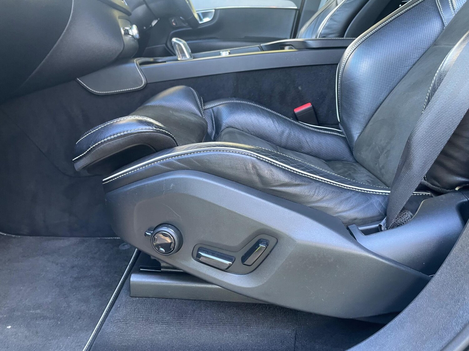 Used Volvo XC90 2017 for sale - 76371170: Photo 34