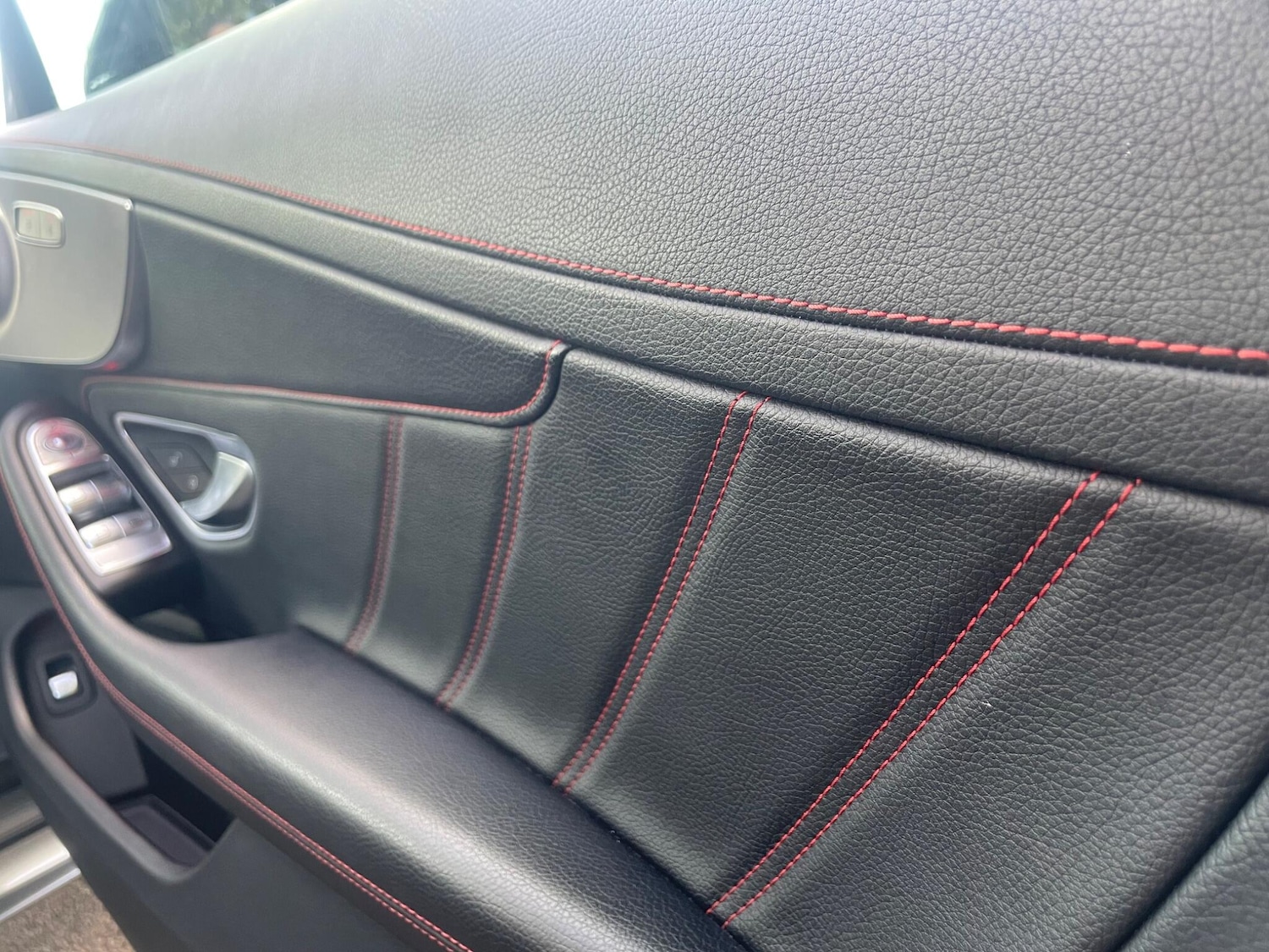 Used Mercedes-Benz C Class 2019 for sale - 76397968: Photo 49