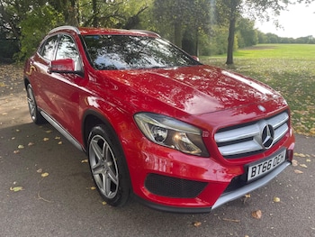 Mercedes-Benz - GLA