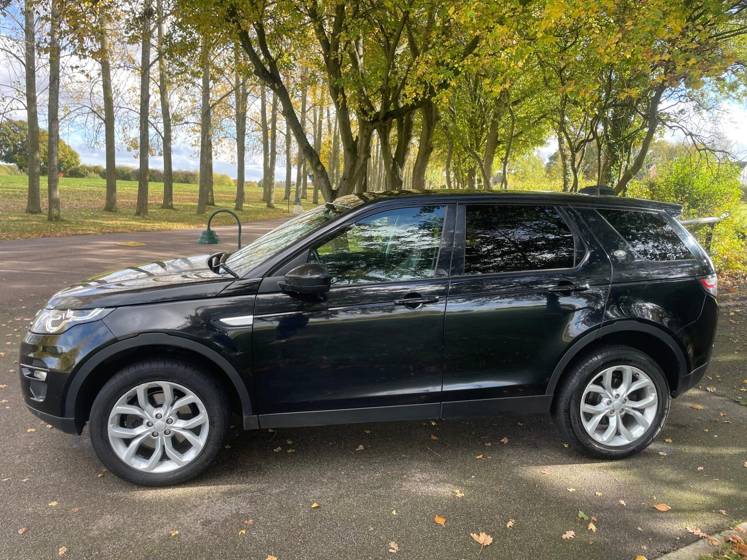 Used Land Rover Discovery Sport 2018 for sale - 76361238: Photo 10
