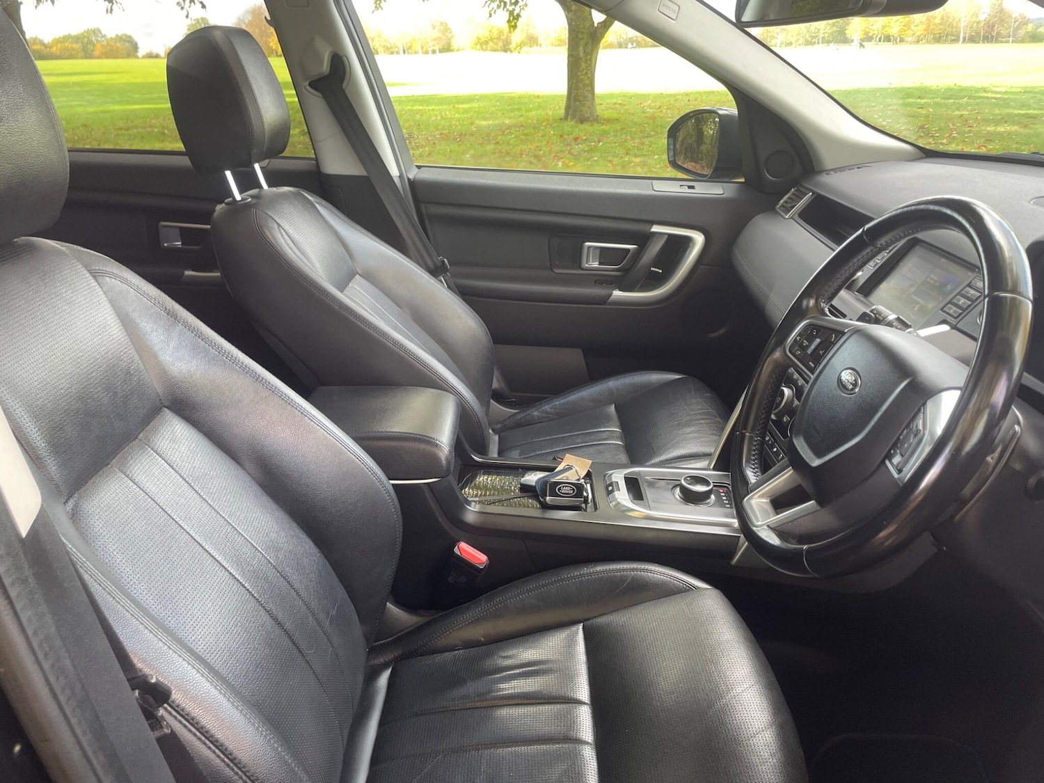 Used Land Rover Discovery Sport 2018 for sale - 76361238: Photo 16