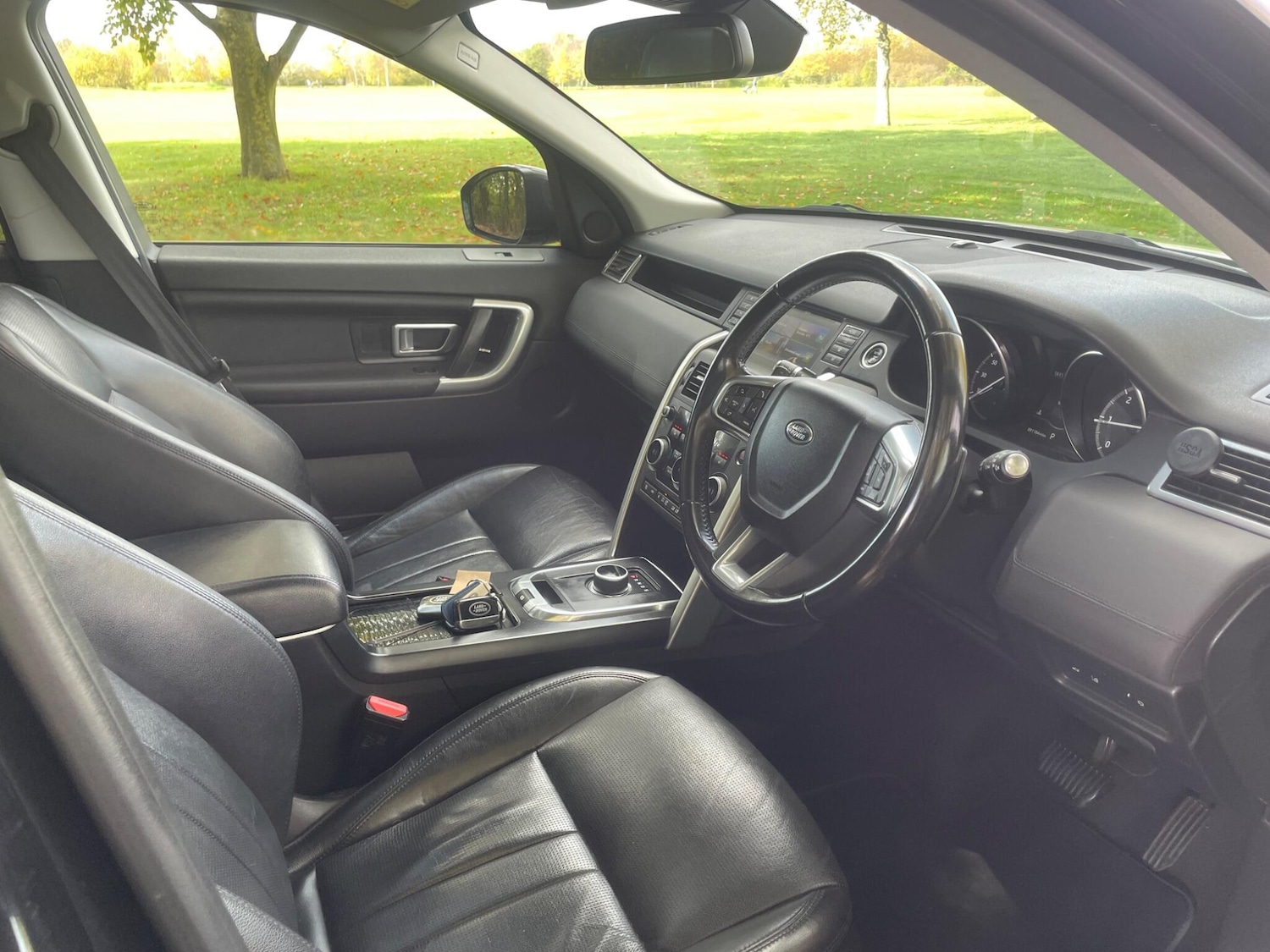 Used Land Rover Discovery Sport 2018 for sale - 76361238: Photo 17