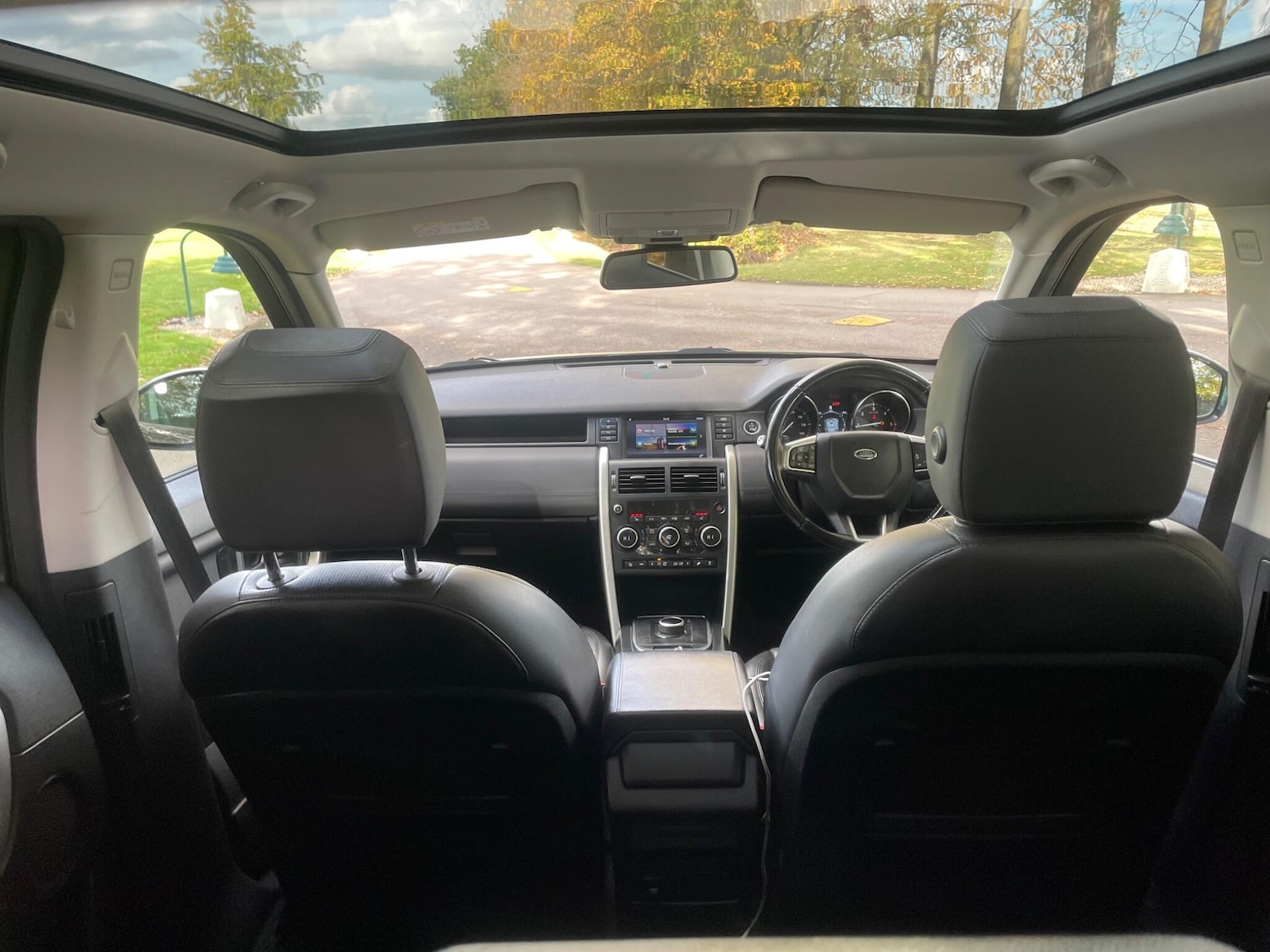 Used Land Rover Discovery Sport 2018 for sale - 76361238: Photo 24