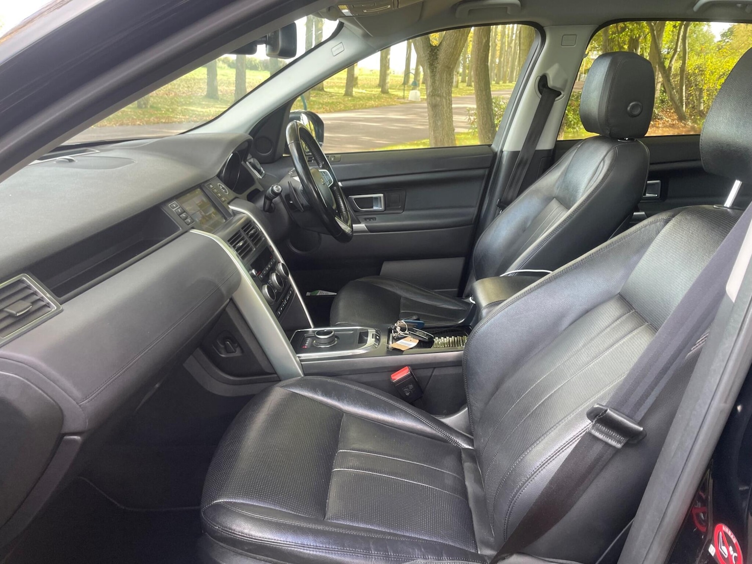 Used Land Rover Discovery Sport 2018 for sale - 76361238: Photo 30