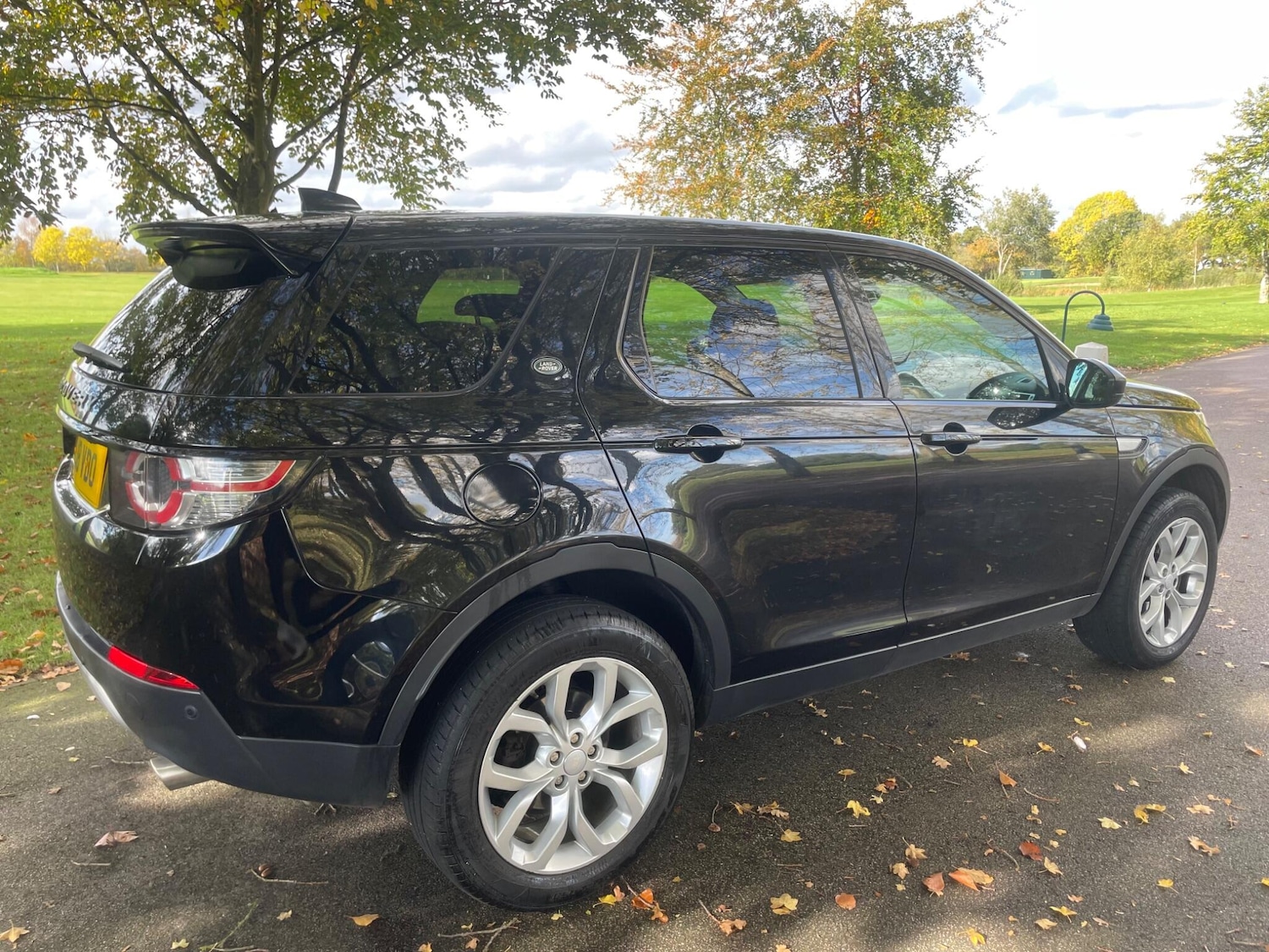 Used Land Rover Discovery Sport 2018 for sale - 76361238: Photo 5