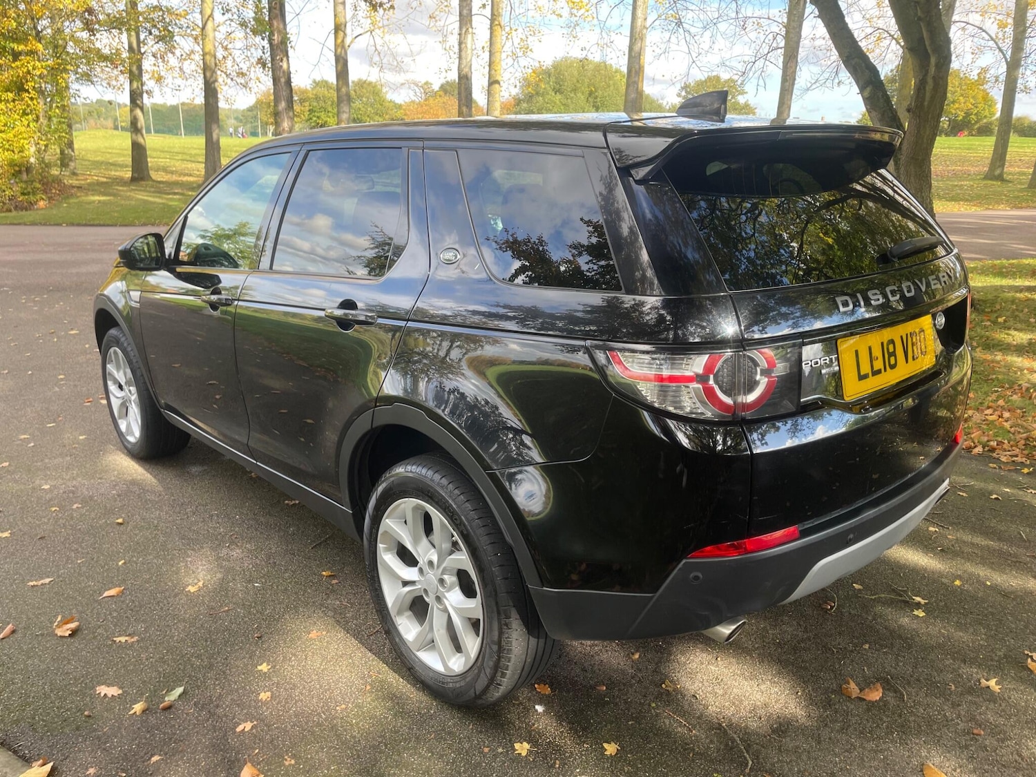 Used Land Rover Discovery Sport 2018 for sale - 76361238: Photo 7