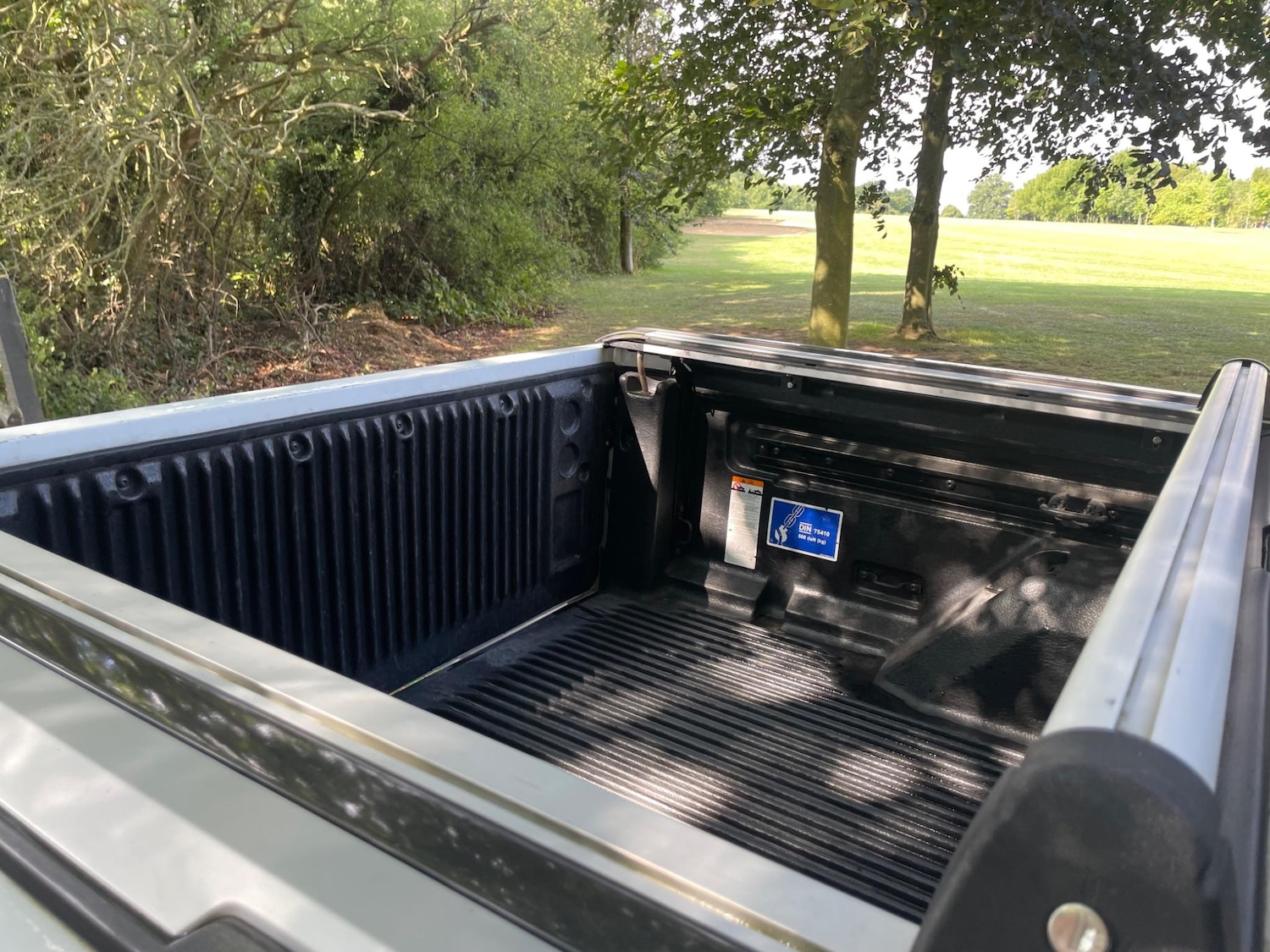 Vehicle 29