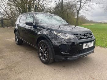 Used Land Rover Discovery Sport 2019 for sale - 78954303: Photo