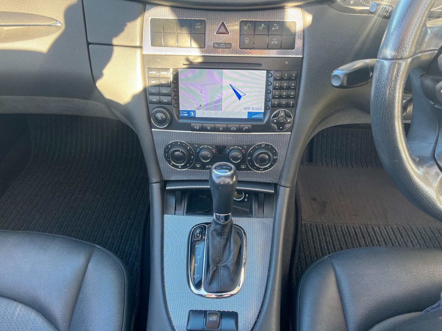 Used Mercedes-Benz CLK 2005 for sale - 76802134: Photo 34