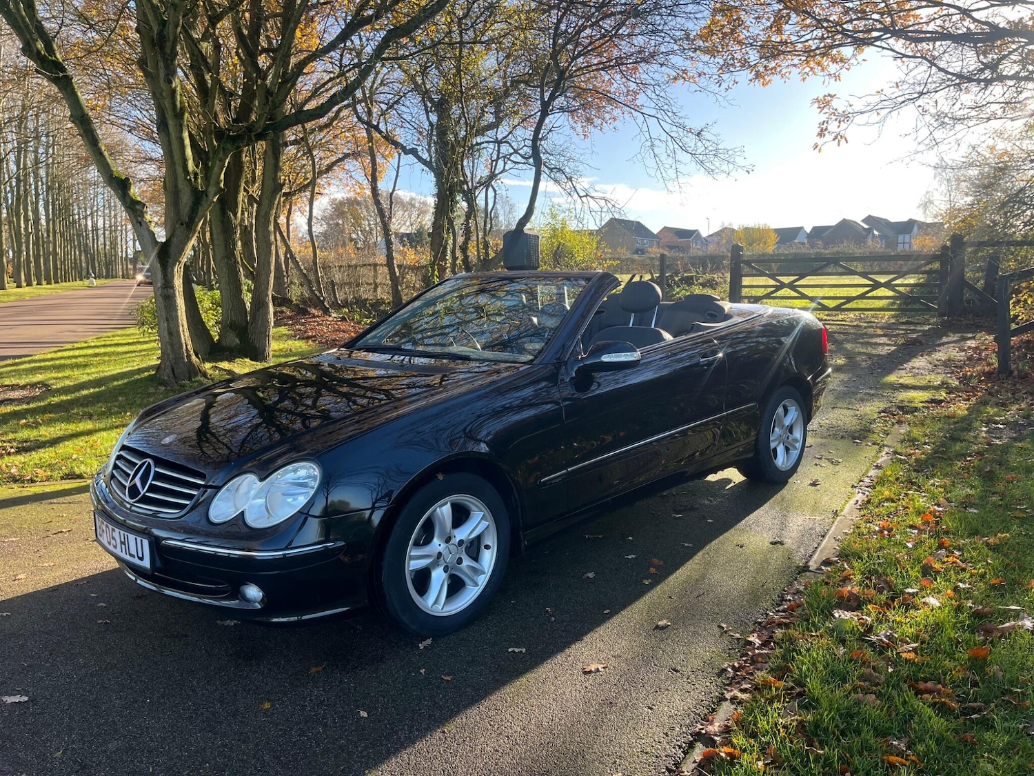 Used Mercedes-Benz CLK 2005 for sale - 76802134: Photo 9