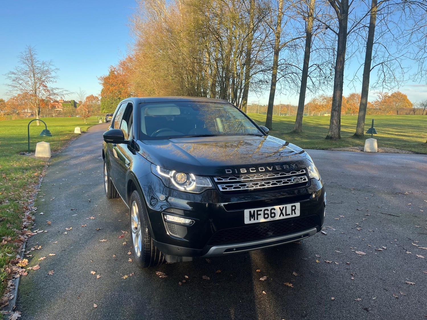 Used Land Rover Discovery Sport 2016 for sale - 76801047: Photo 2