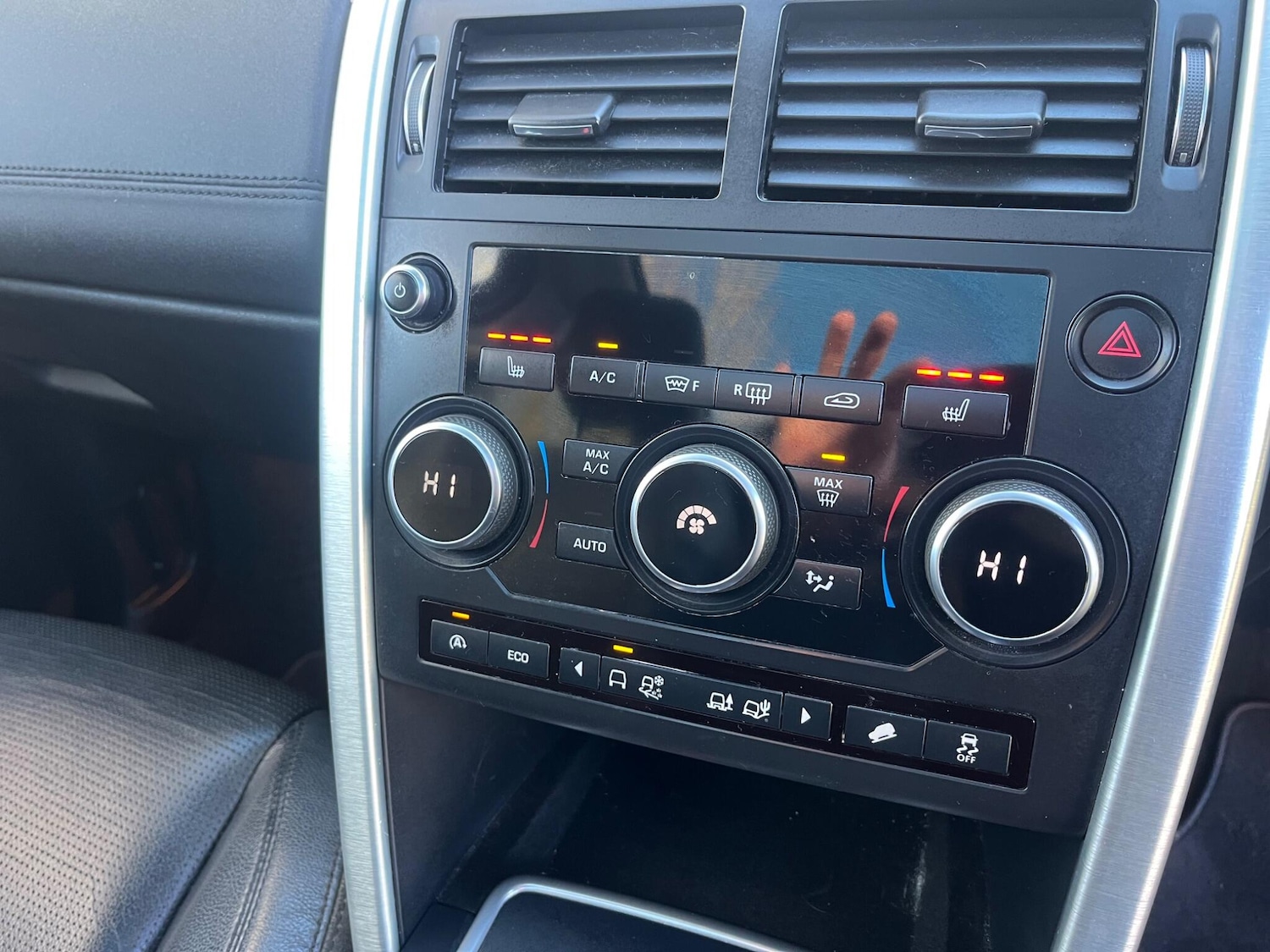 Used Land Rover Discovery Sport 2016 for sale - 76801047: Photo 34