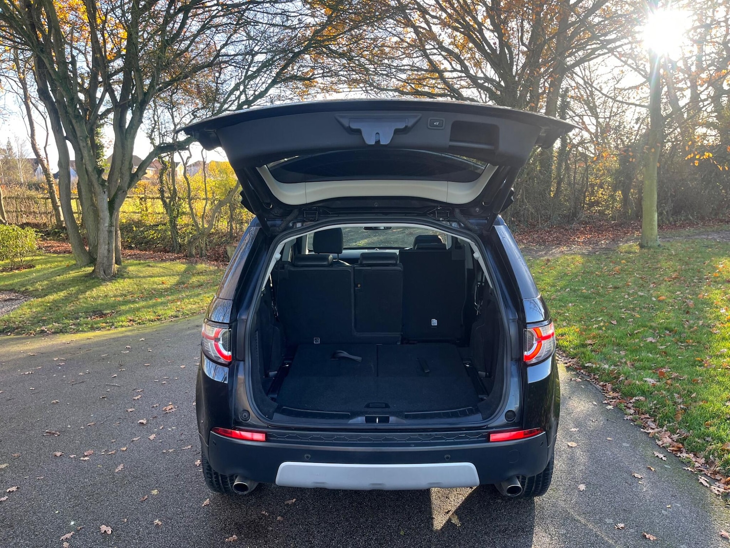 Used Land Rover Discovery Sport 2016 for sale - 76801047: Photo 39