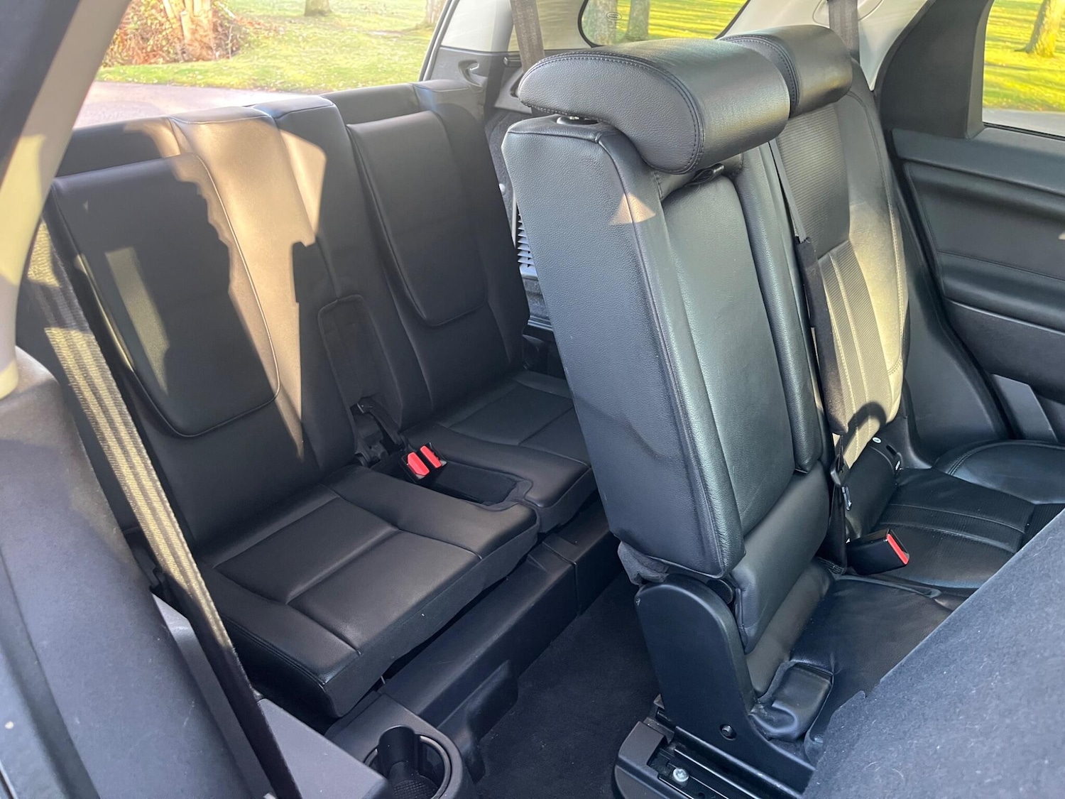 Used Land Rover Discovery Sport 2016 for sale - 76801047: Photo 40