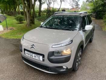 Used Citroen C4 Cactus 2016 for sale - 74875304: Photo