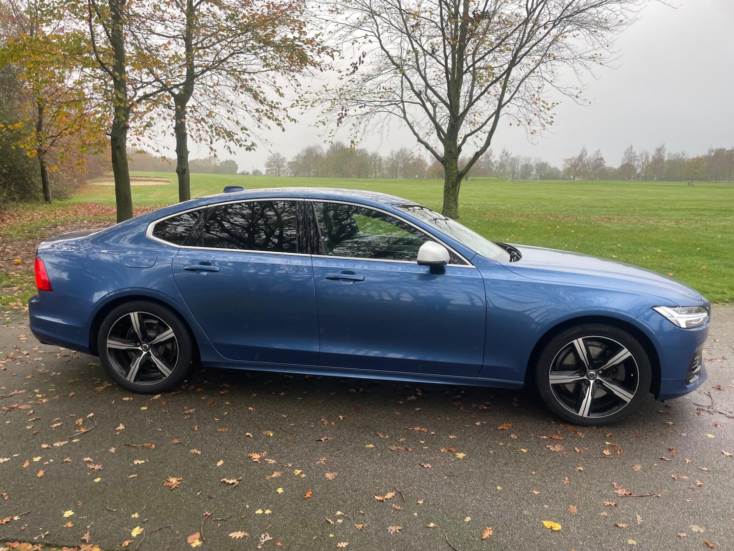Used Volvo S90 2019 for sale - 76608334: Photo 4