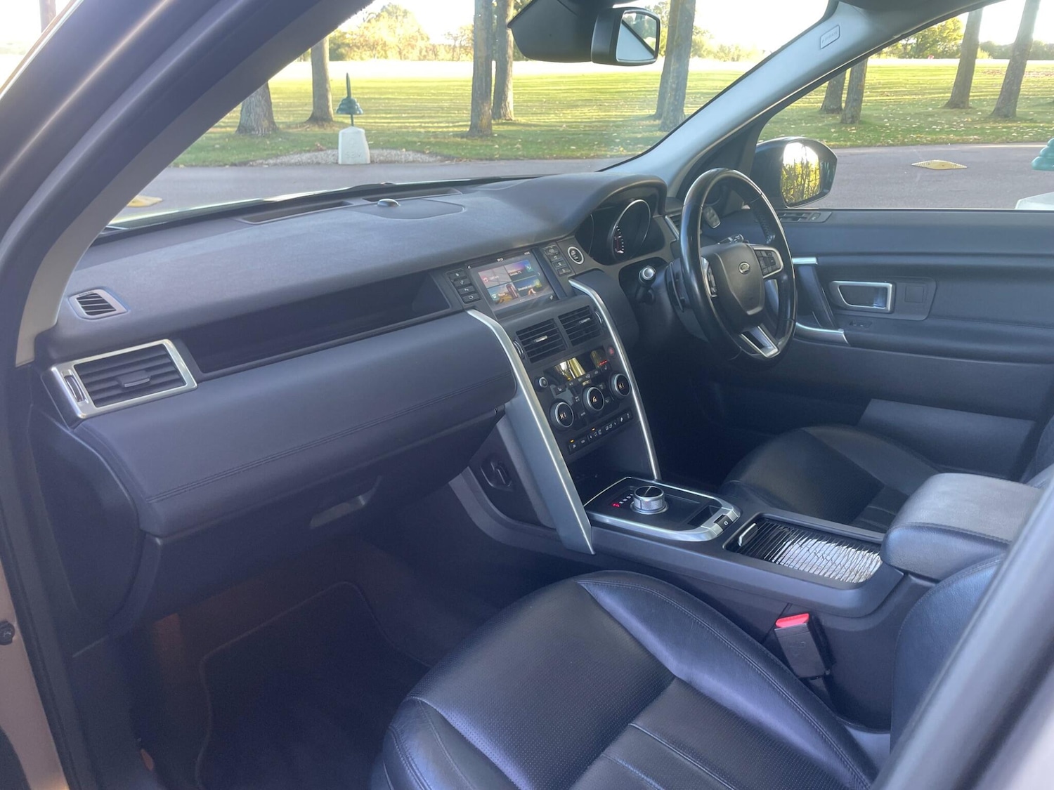 Used Land Rover Discovery Sport 2016 for sale - 76370185: Photo 23