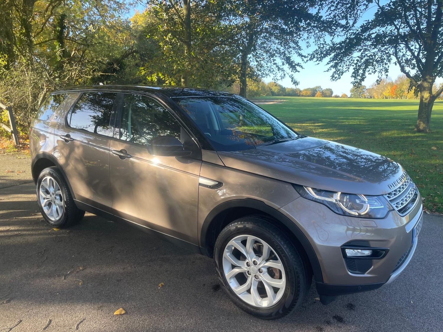 Used Land Rover Discovery Sport 2016 for sale - 76370185: Photo 3