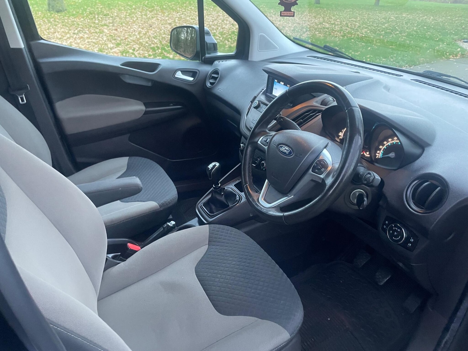 Used Ford Tourneo Courier 2019 for sale - 76887187: Photo 18