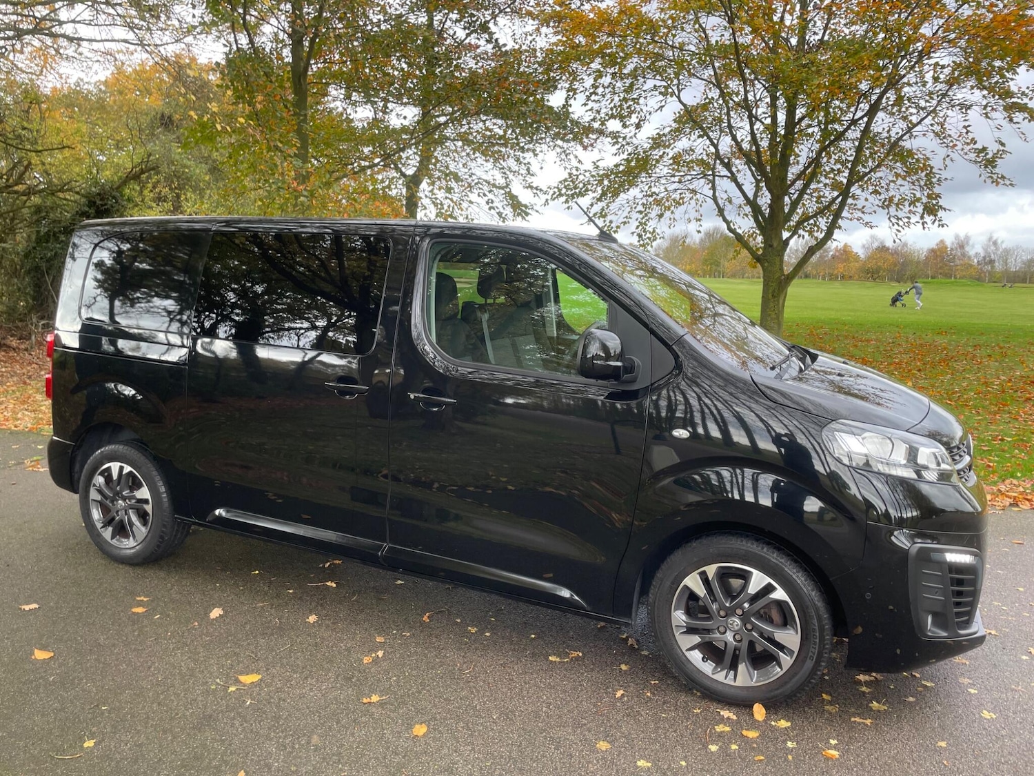 Used Vauxhall Vivaro 2020 for sale - 76456942: Photo 2