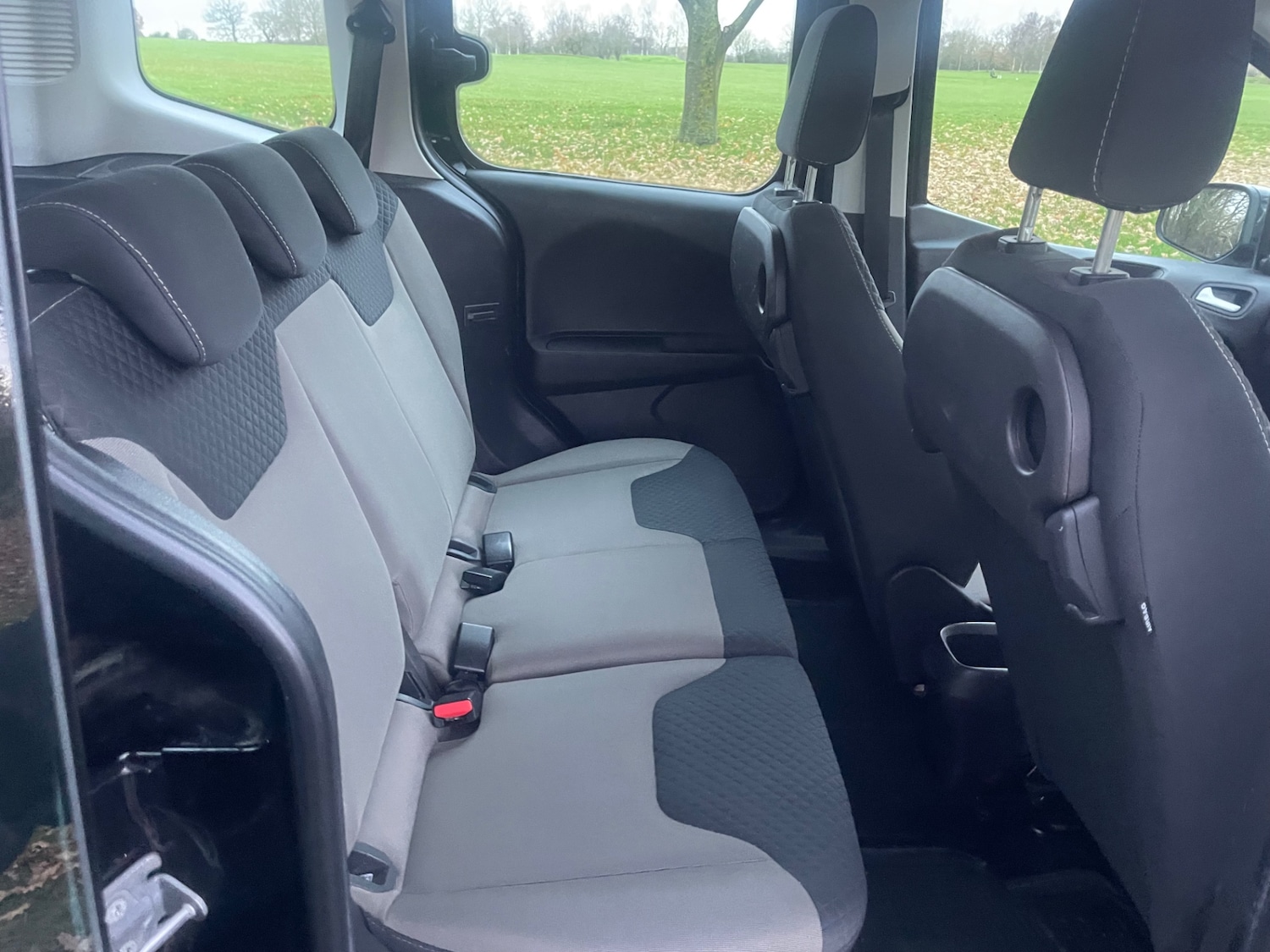 Used Ford Tourneo Courier 2019 for sale - 77063248: Photo 18