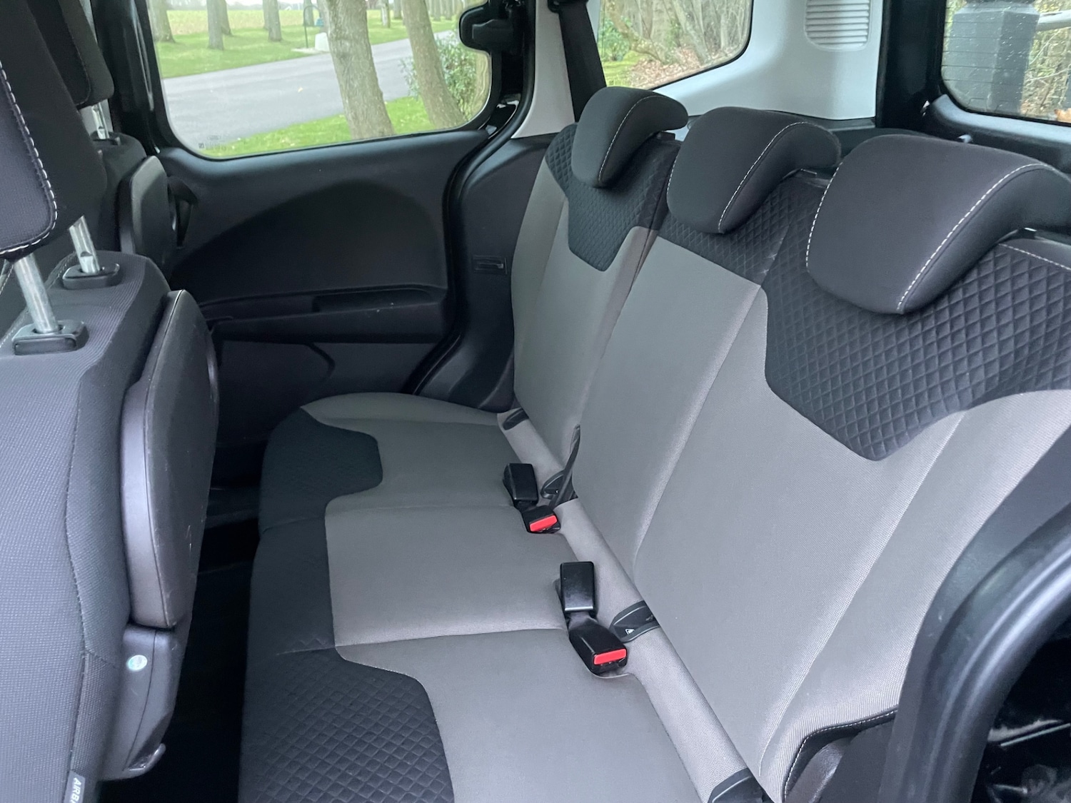 Used Ford Tourneo Courier 2019 for sale - 77063248: Photo 21
