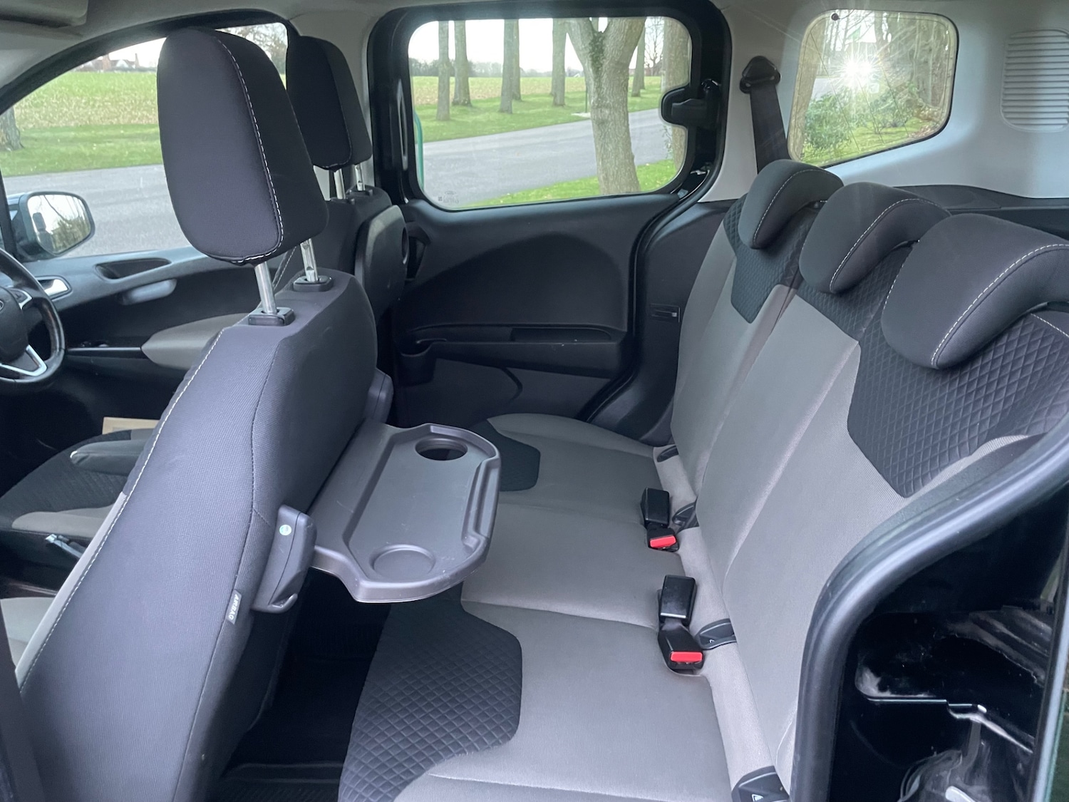 Used Ford Tourneo Courier 2019 for sale - 77063248: Photo 25