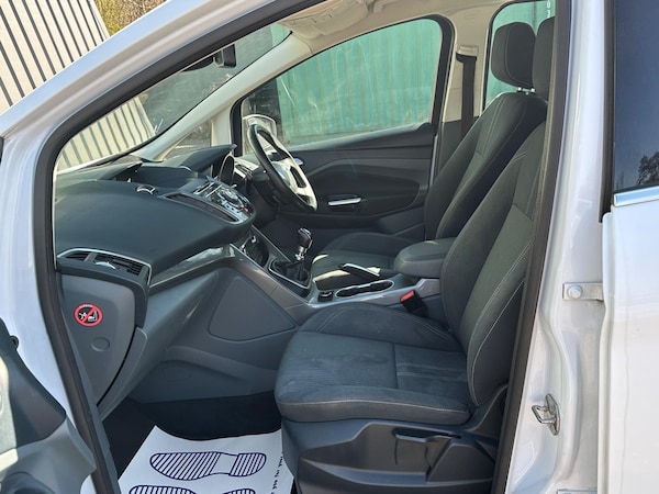 Used Ford C-Max 2012 for sale - 74187427: Photo 37