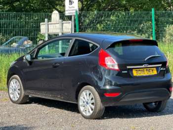 Used Ford Fiesta 2016 for sale - 74727002: Photo