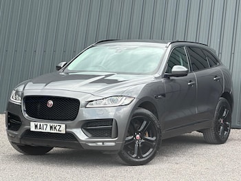 Used Jaguar F-Pace 2017 for sale - 75949055: Photo