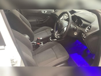 Used Ford Fiesta 2014 for sale - 75990037: Photo 3