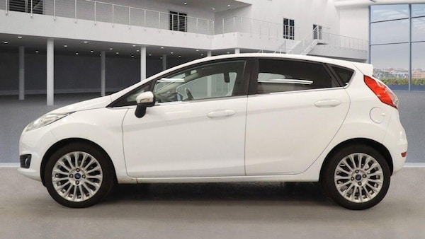 Used Ford Fiesta 2014 for sale - 75990037: Photo 5
