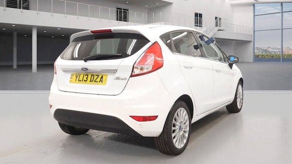 Used Ford Fiesta 2014 for sale - 75990037: Photo 7