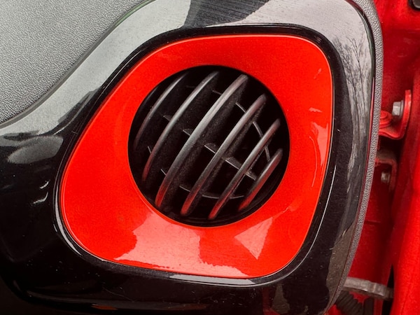 Used Toyota AYGO 2014 for sale - 74188068: Photo 25