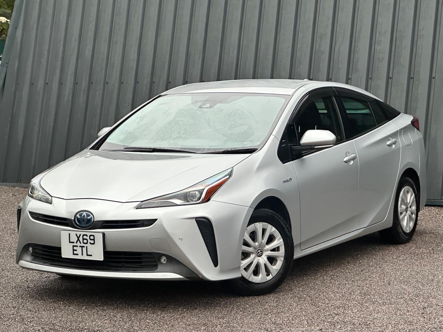 Used Toyota Prius 2024 for sale - 76188806: Photo 2