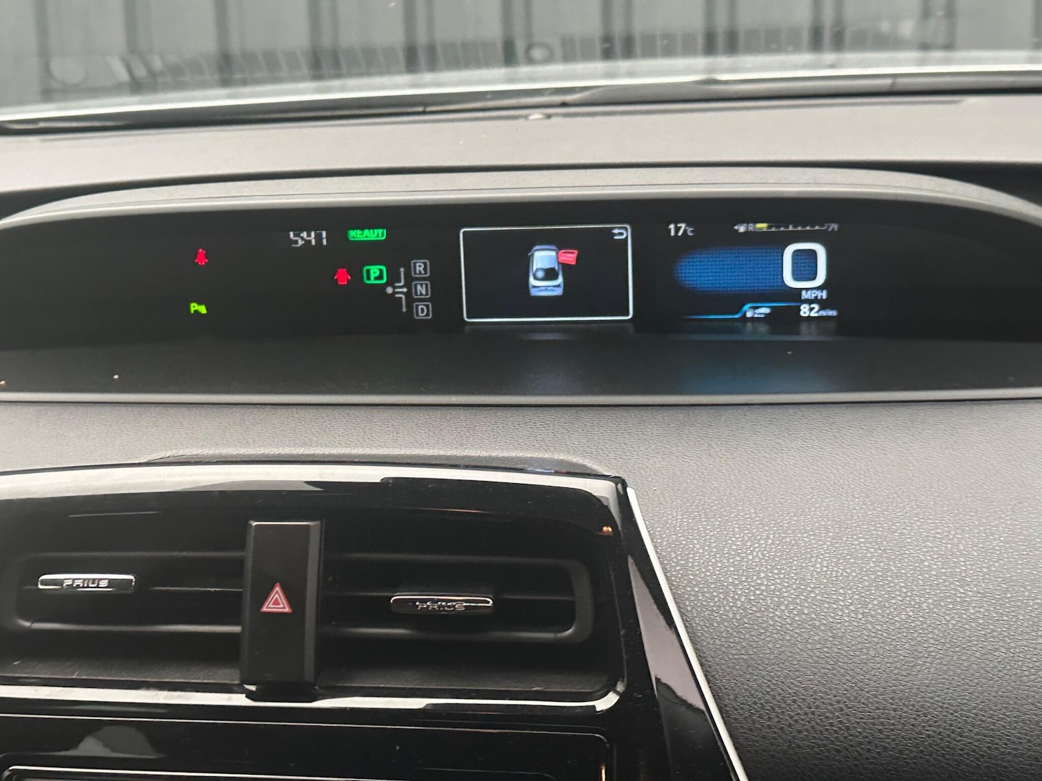 Used Toyota Prius 2024 for sale - 76188806: Photo 24