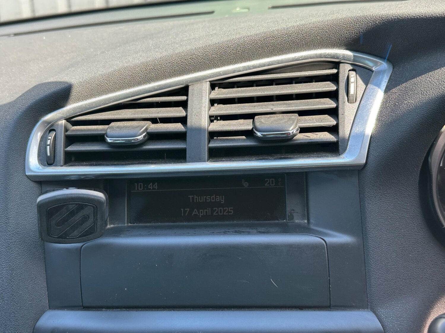Vehicle 14