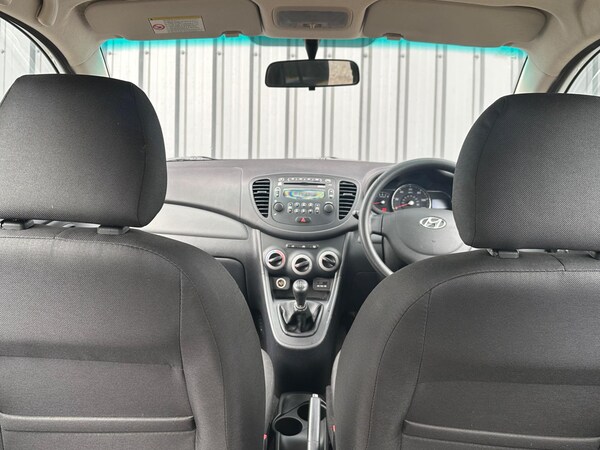 Used Hyundai i10 2012 for sale - 75269352: Photo 43