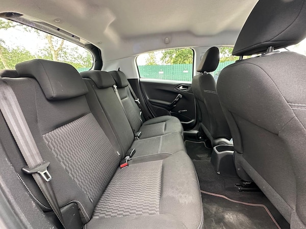 Used Peugeot 208 2016 for sale - 75351889: Photo 11