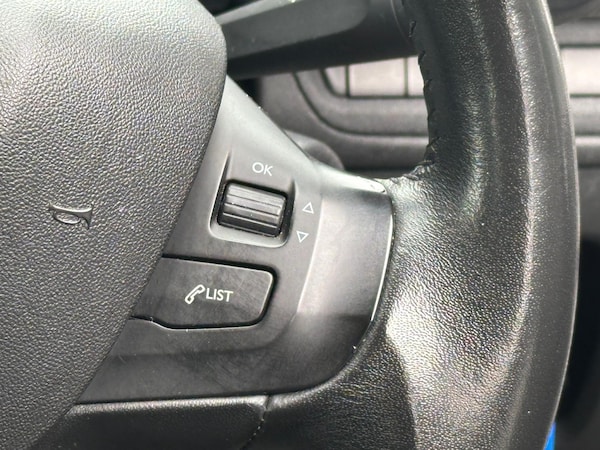 Used Peugeot 208 2016 for sale - 75351889: Photo 18