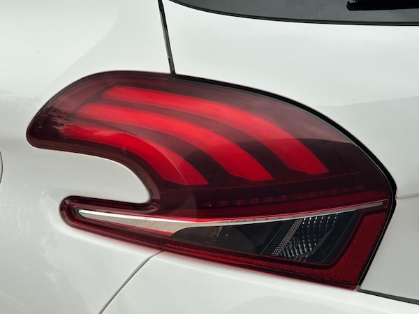Used Peugeot 208 2016 for sale - 75351889: Photo 38
