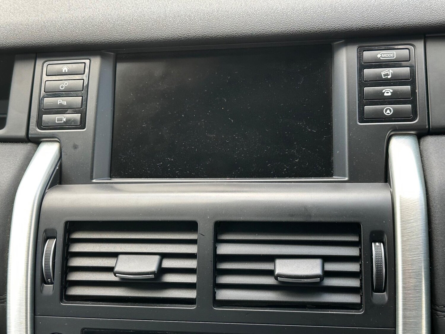 Used Land Rover Discovery Sport 2016 for sale - 76381212: Photo 31