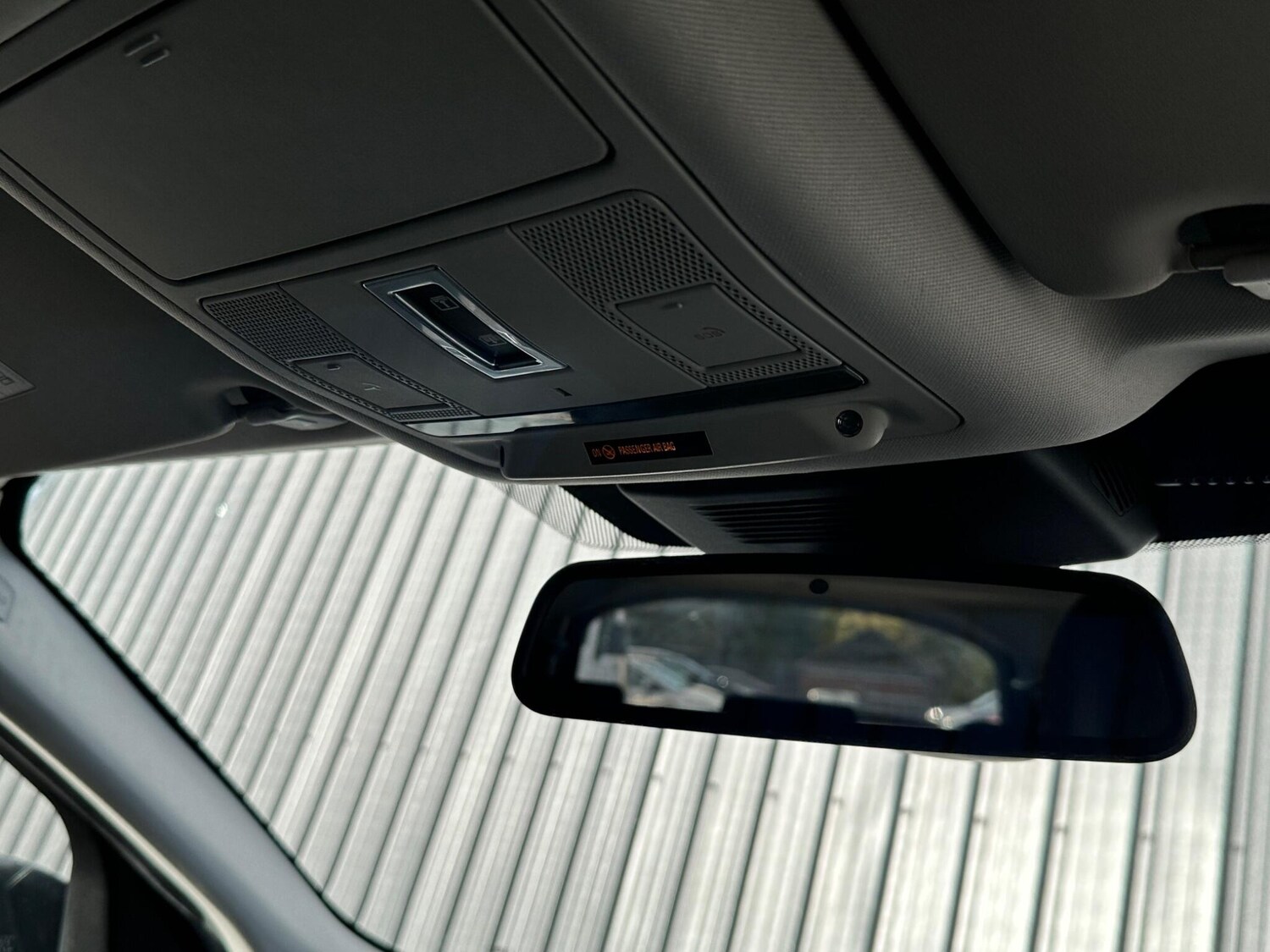 Used Land Rover Discovery Sport 2016 for sale - 76381212: Photo 33