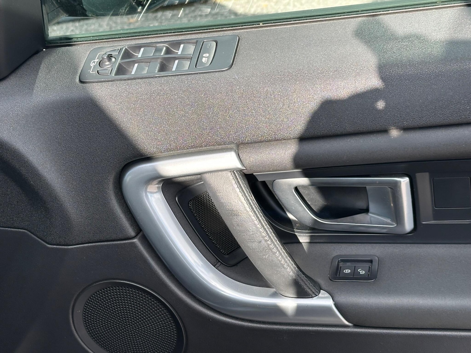 Used Land Rover Discovery Sport 2016 for sale - 76381212: Photo 40