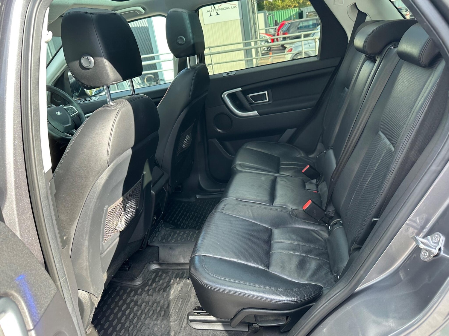 Used Land Rover Discovery Sport 2016 for sale - 76381212: Photo 56