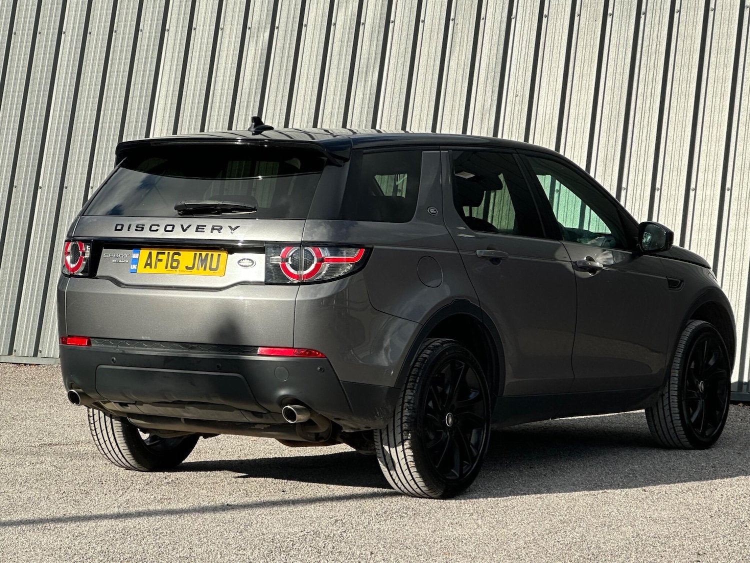 Used Land Rover Discovery Sport 2016 for sale - 76381212: Photo 7