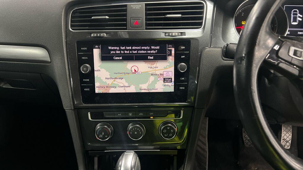 Used Volkswagen Golf 2018 for sale - 76108526: Photo 4